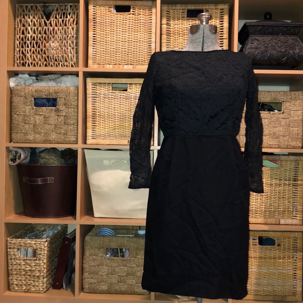 Vintage black lace dress small